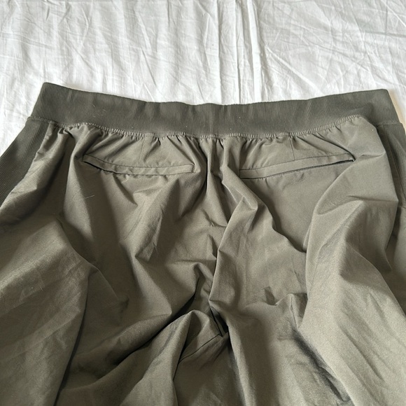 Athleta Pants Womens 18 Green  Brooklyn Mid Rise Ankle Pull On Performance - Picture 5 of 8